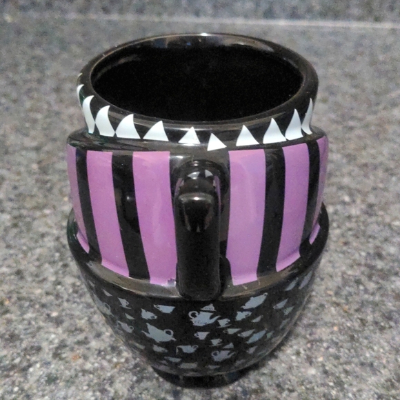 Disney Alice in Wonderland Figural Mug - Picture 5 of 6